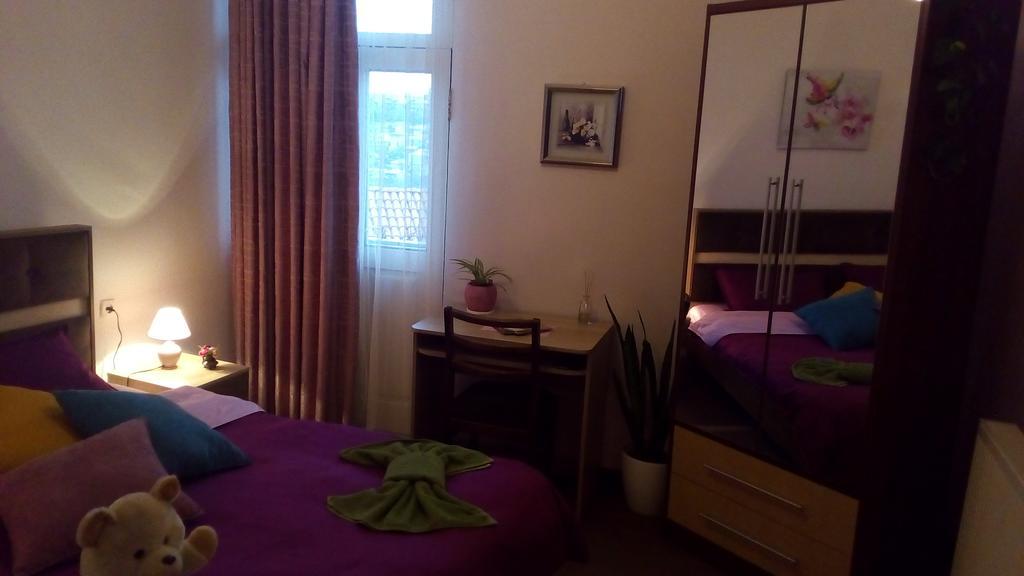 Guesthouse Honeymoon Siğnaği Dış mekan fotoğraf